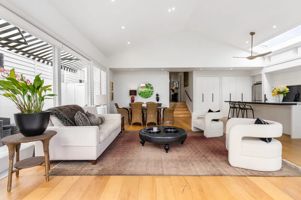 Photos of 39 Islington Street