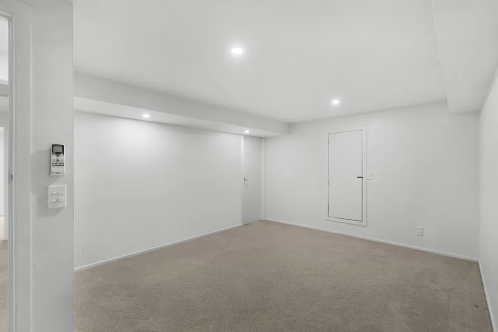 Photos of 73 Condell Avenue