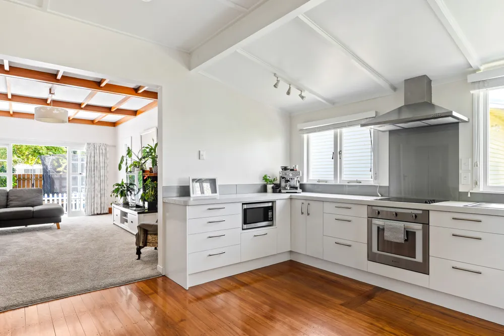 Photos of 512 Aberdeen Road