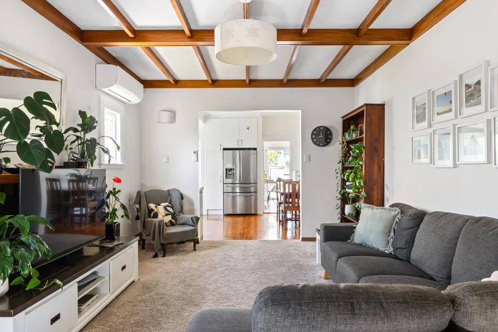 Photos of 512 Aberdeen Road