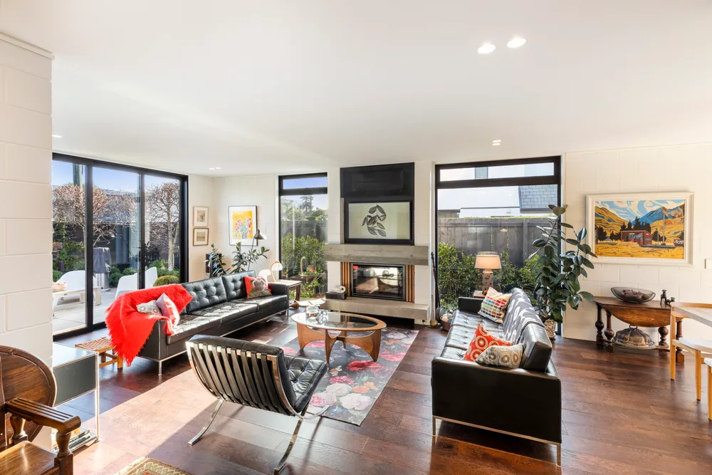 Photos of 24B Queens Avenue