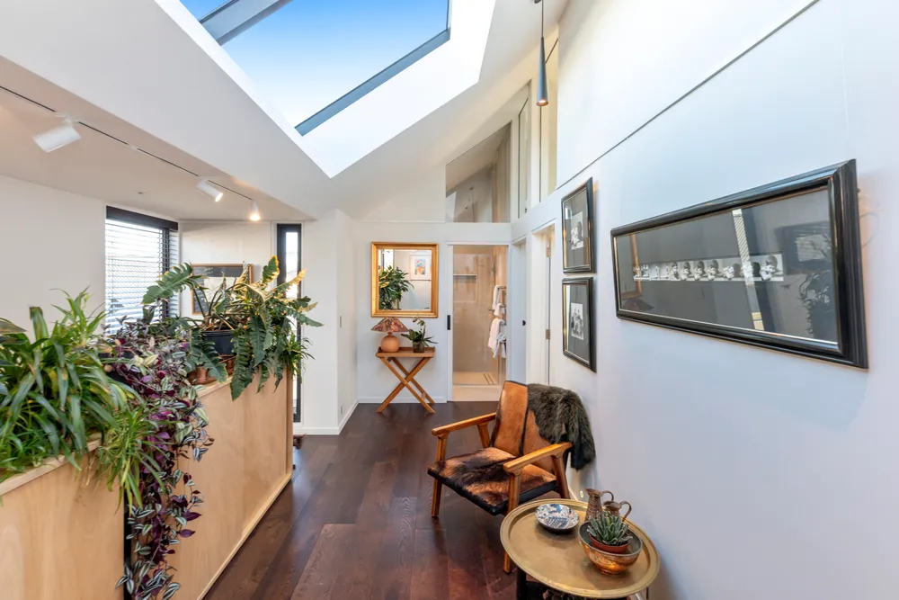 Photos of 24B Queens Avenue