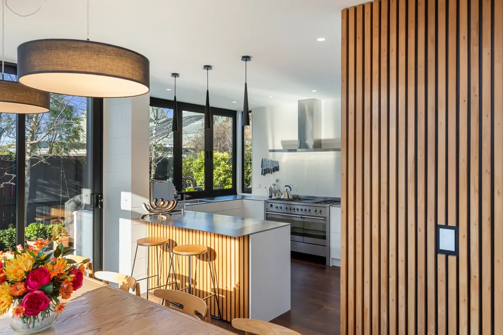 Photos of 24B Queens Avenue