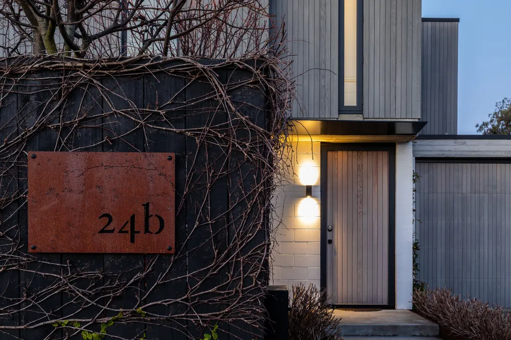 Photos of 24B Queens Avenue