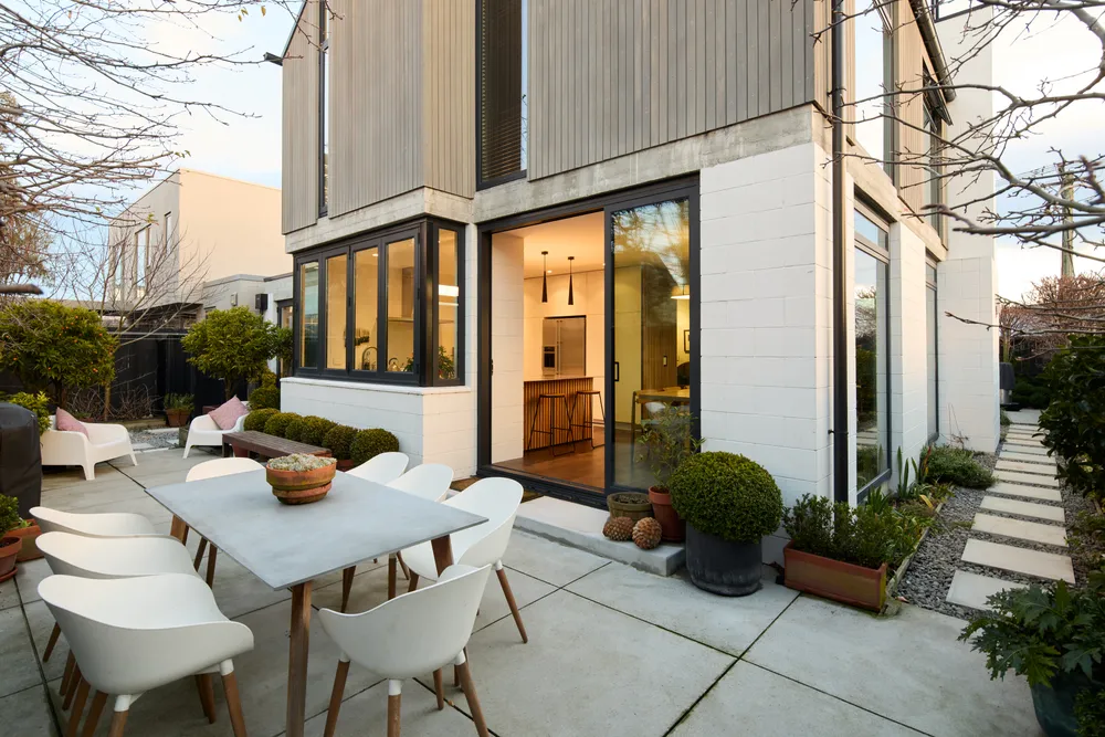 Photos of 24B Queens Avenue