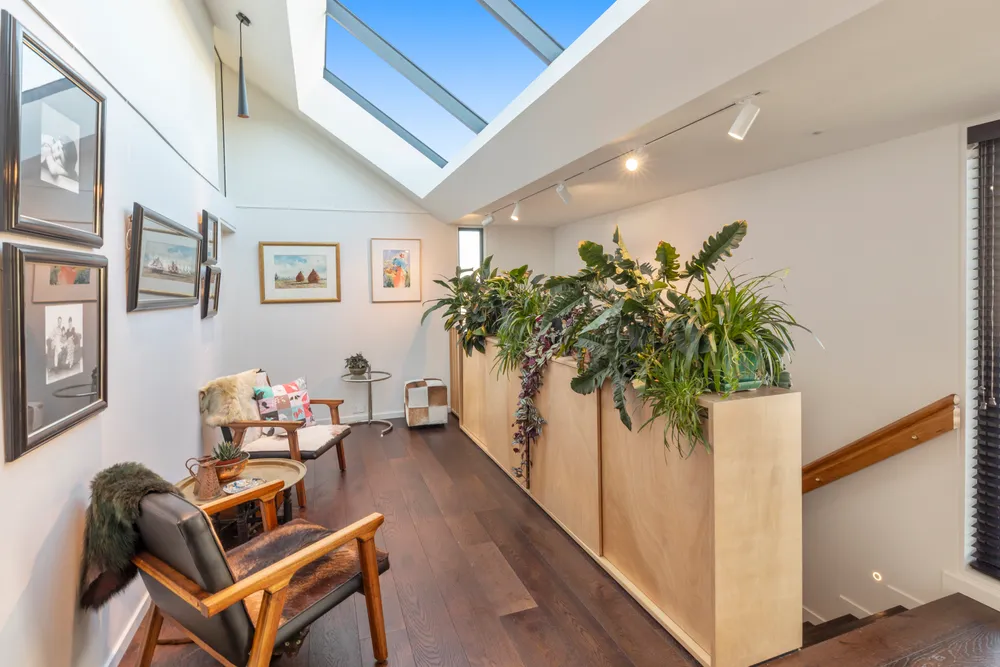 Photos of 24B Queens Avenue