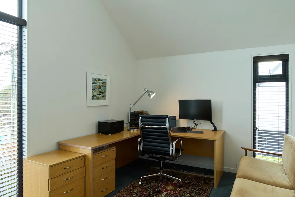 Photos of 24B Queens Avenue