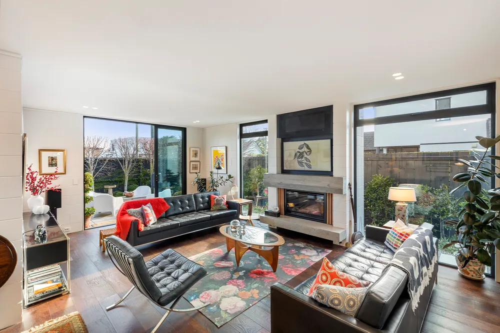 Photos of 24B Queens Avenue