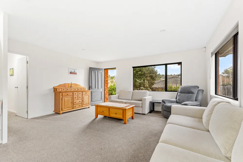 Photos of 12 Mably Court