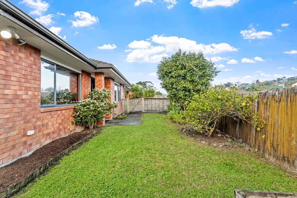 Photos of 12 Mably Court