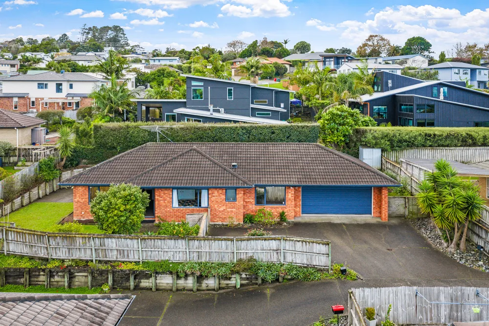 Photos of 12 Mably Court