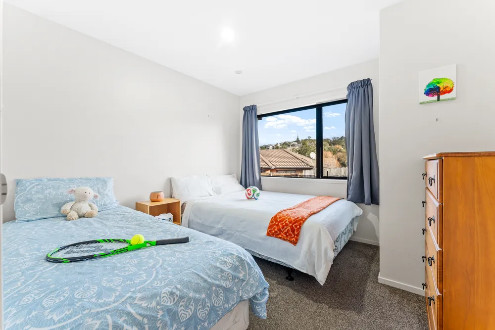 Photos of 12 Mably Court