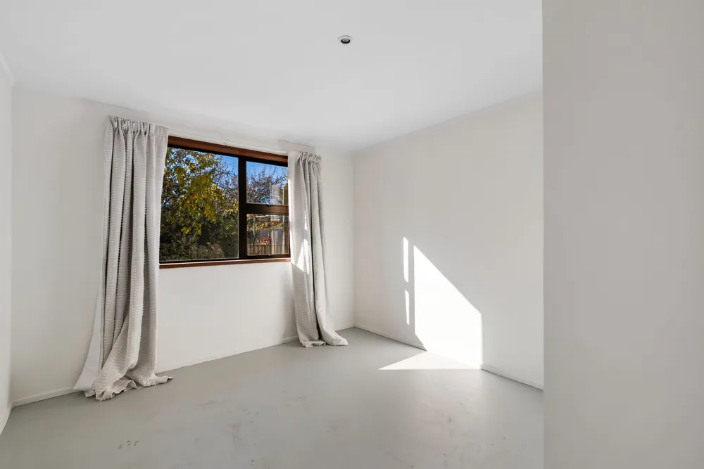 Photos of 68 McDougall Street