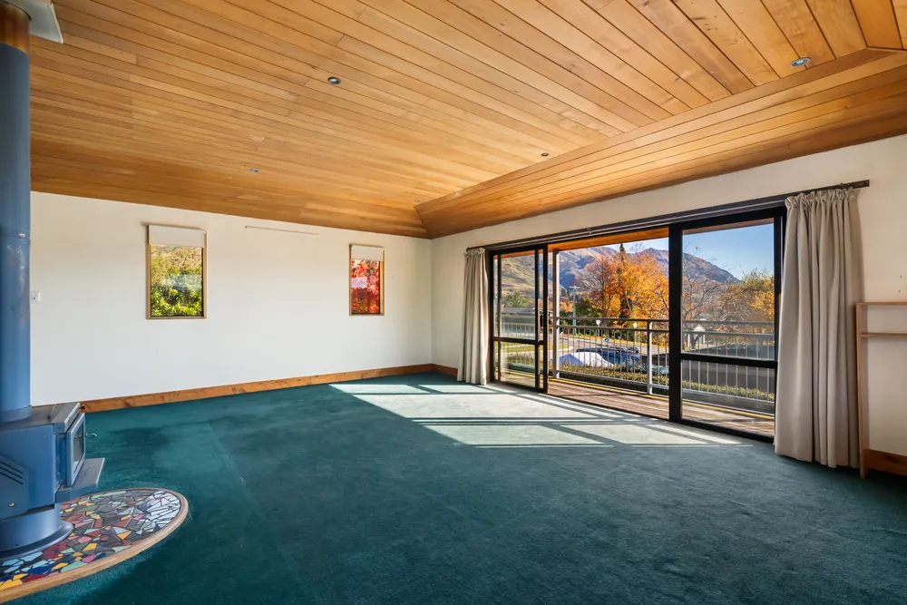 Photos of 68 McDougall Street