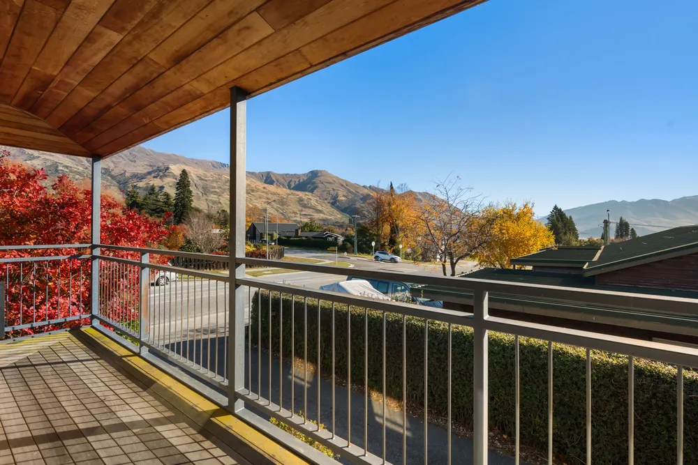 Photos of 68 McDougall Street
