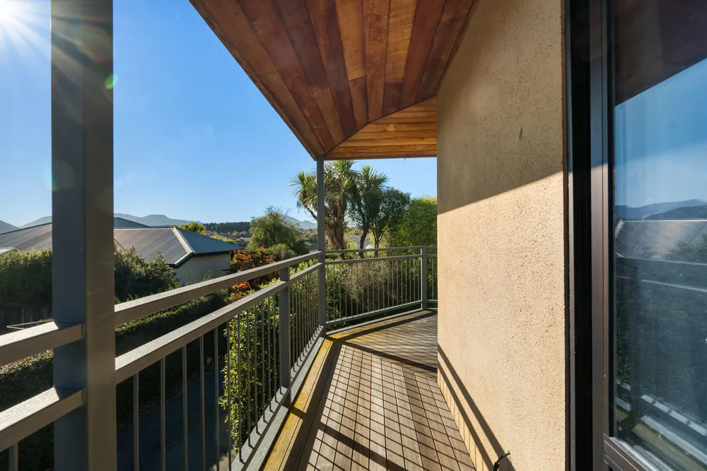 Photos of 68 McDougall Street