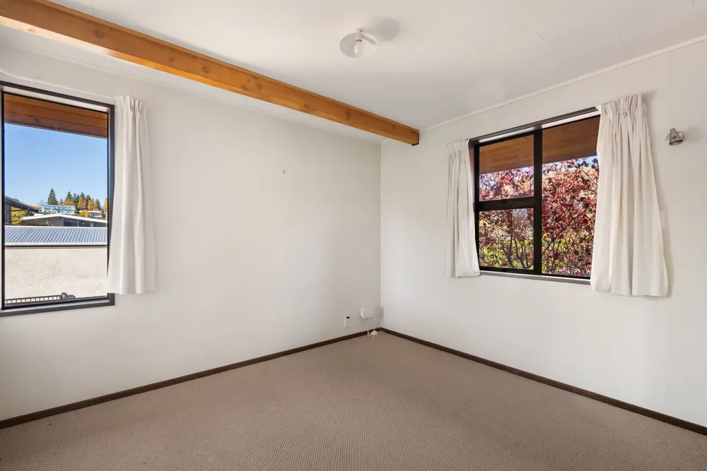 Photos of 68 McDougall Street