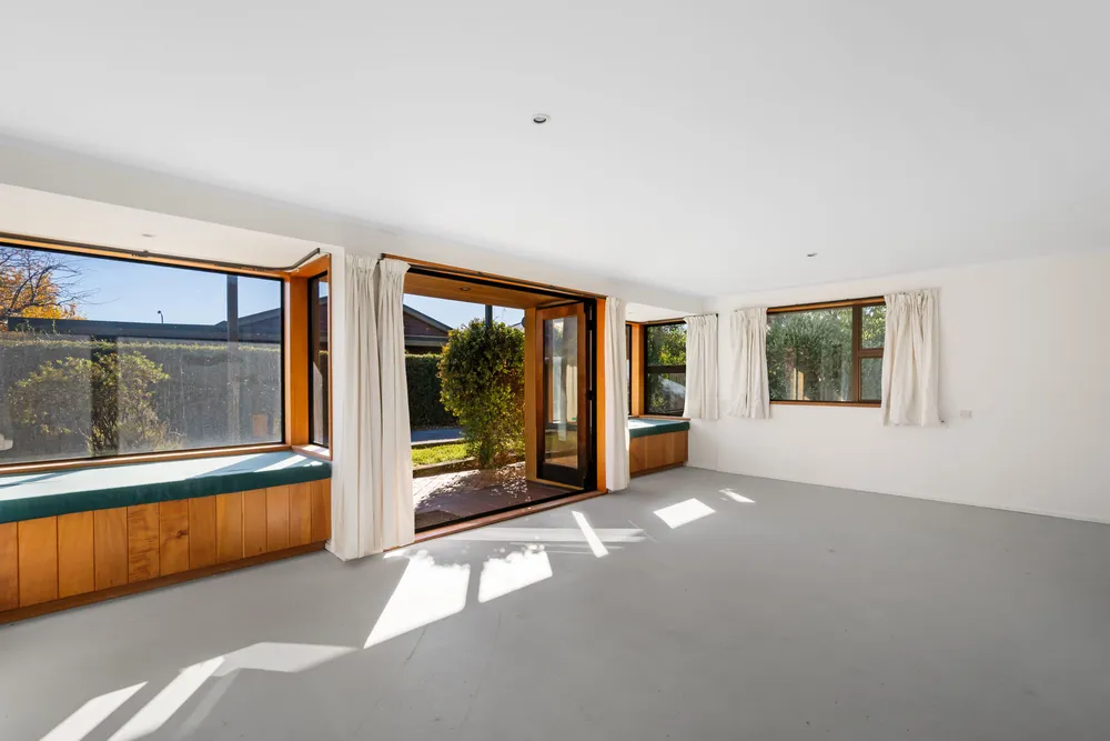 Photos of 68 McDougall Street