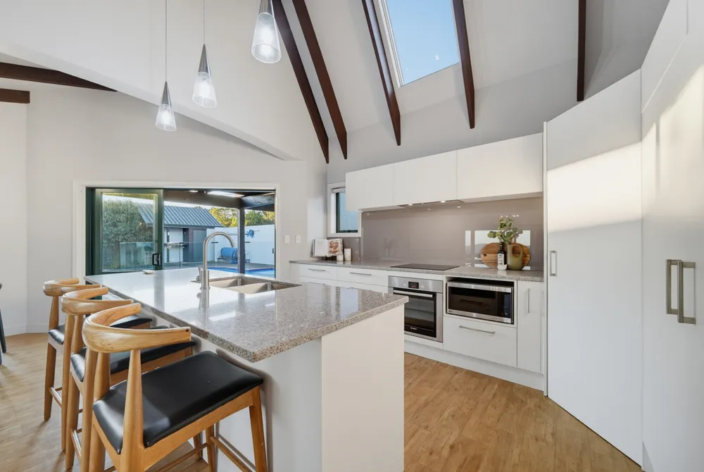 Photos of 168 Dyers Pass Road