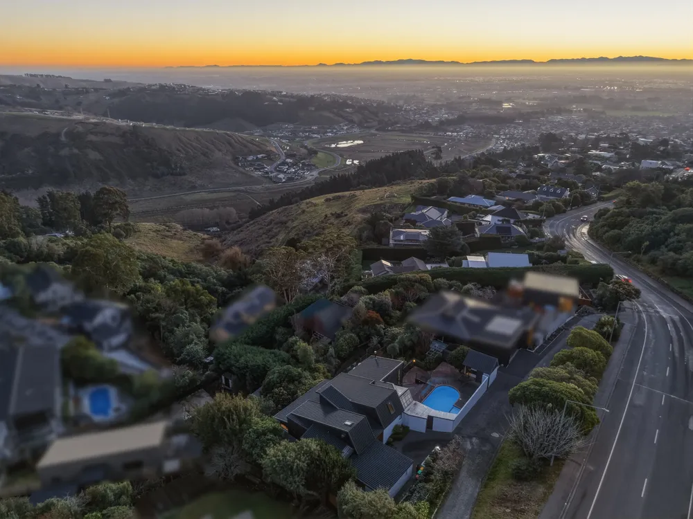 Photos of 168 Dyers Pass Road