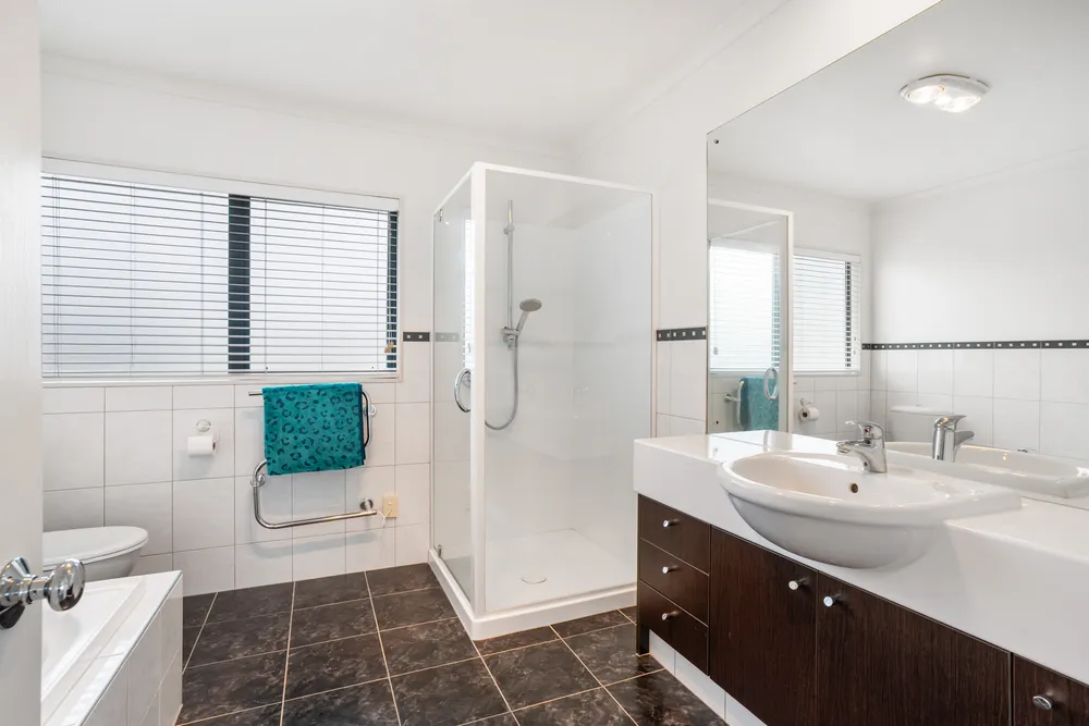 Photos of 51 Esperance Road