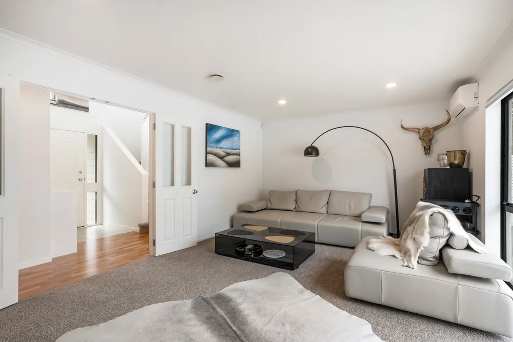 Photos of 51 Esperance Road