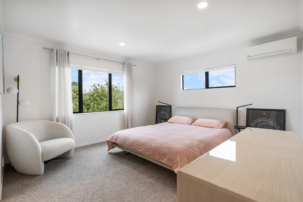 Photos of 51 Esperance Road