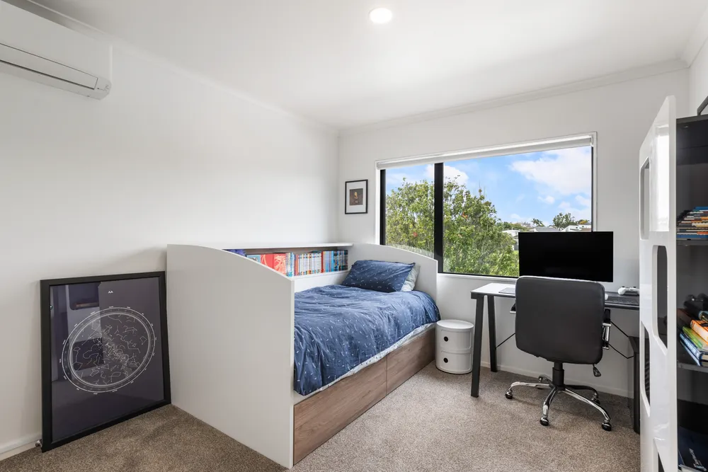 Photos of 51 Esperance Road