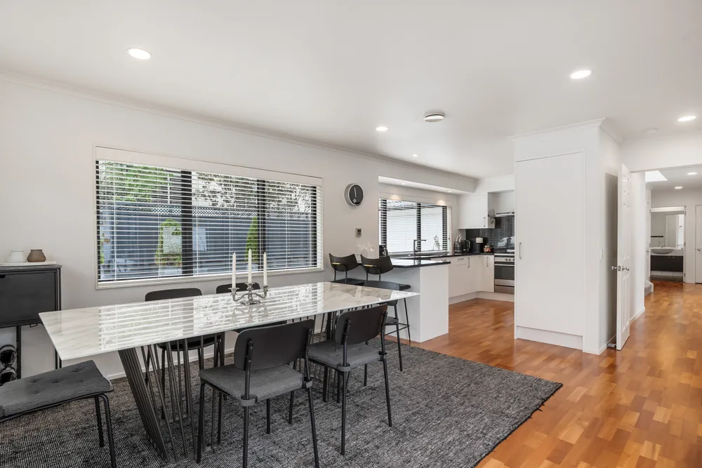 Photos of 51 Esperance Road
