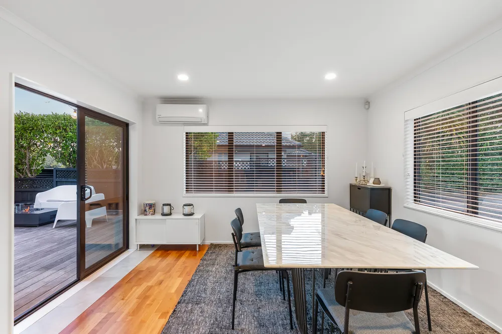 Photos of 51 Esperance Road