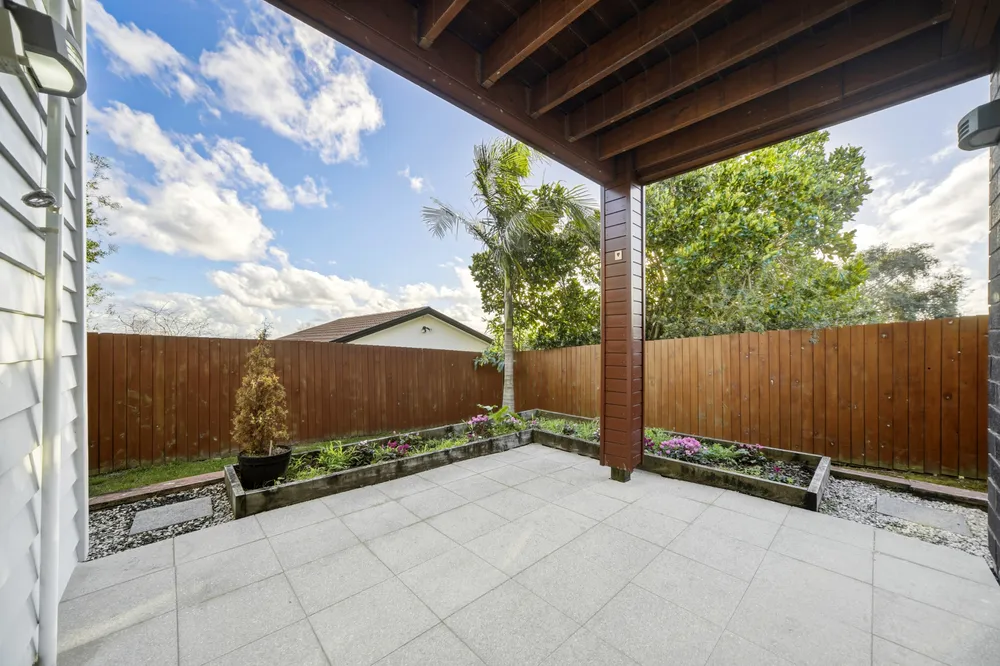 Photos of 436A East Coast Road