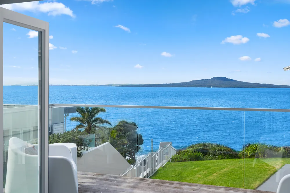Photos of 5/241 Hurstmere Road