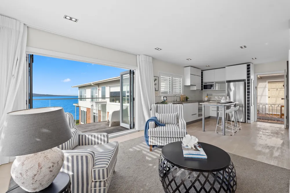 Photos of 5/241 Hurstmere Road