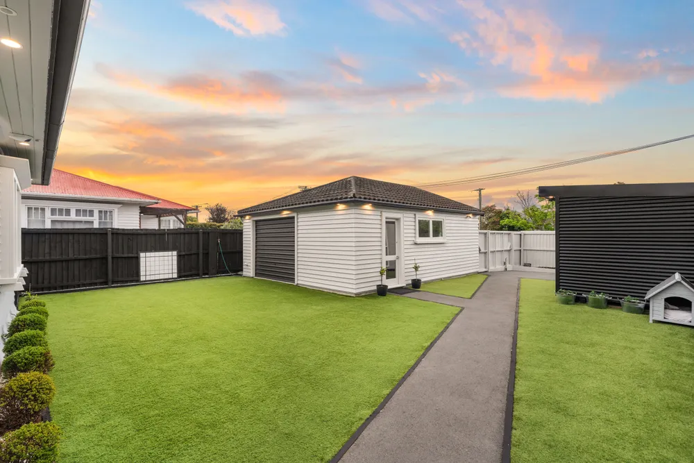 Photos of 29 Galway Avenue