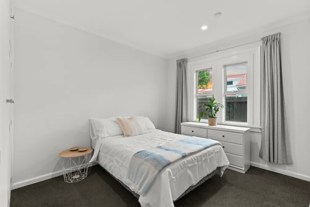 Photos of 29 Galway Avenue