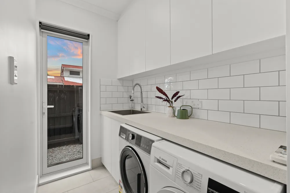 Photos of 29 Galway Avenue