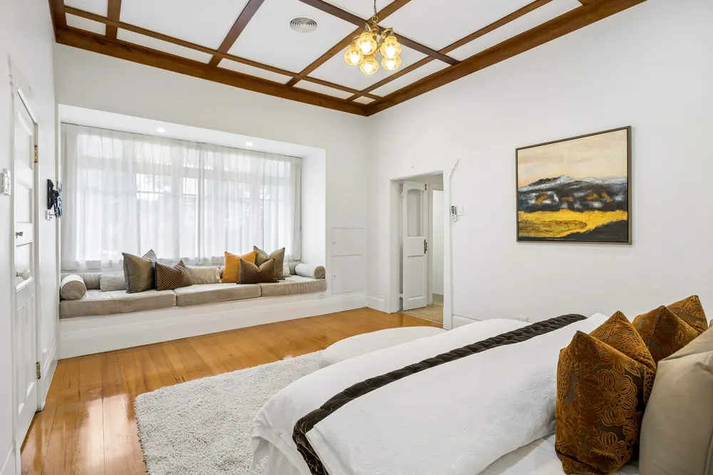 Photos of 111 St Andrews Road