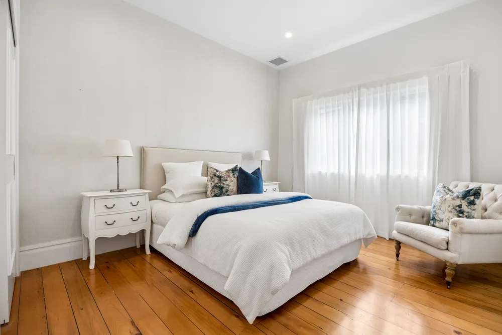 Photos of 111 St Andrews Road