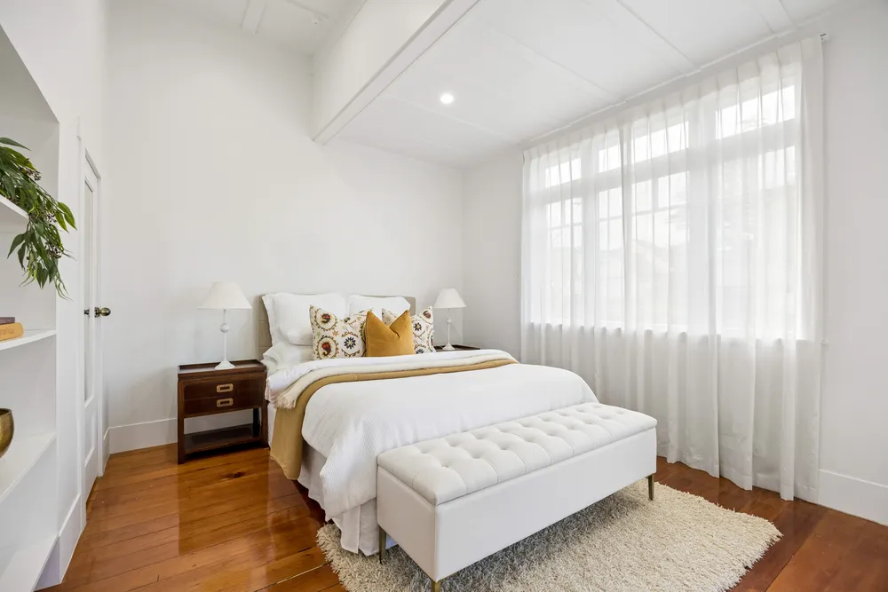 Photos of 111 St Andrews Road