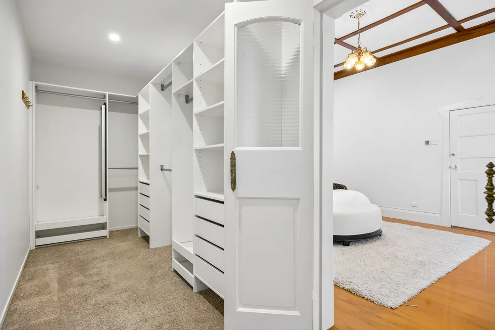 Photos of 111 St Andrews Road