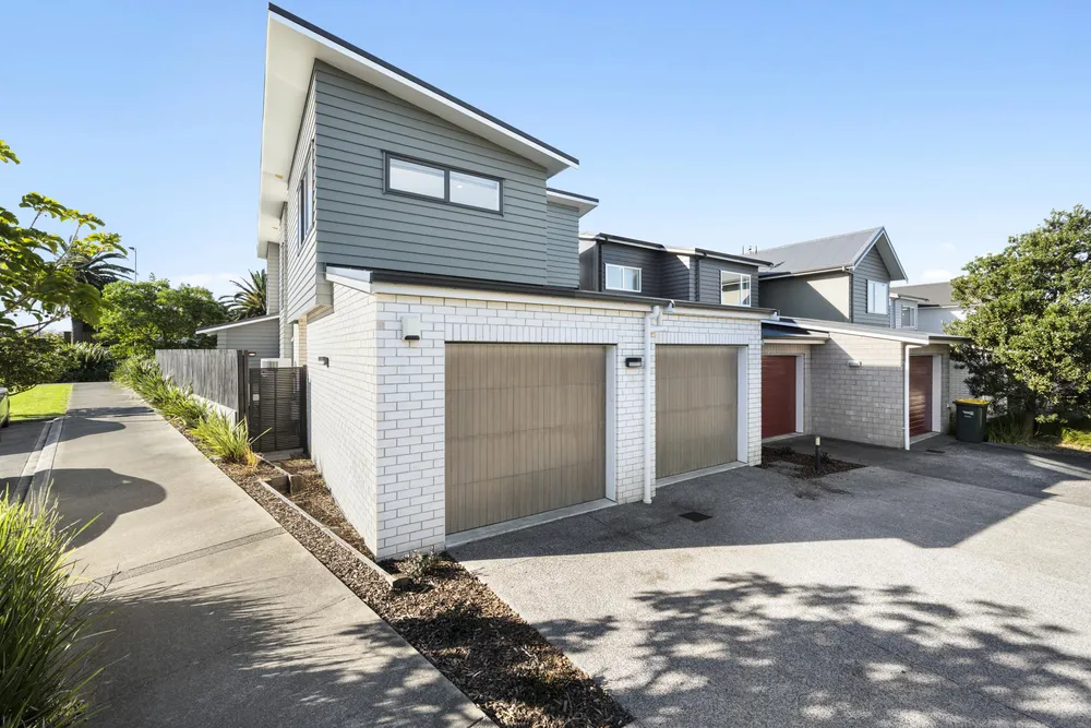 Photos of 63 Buckley Avenue