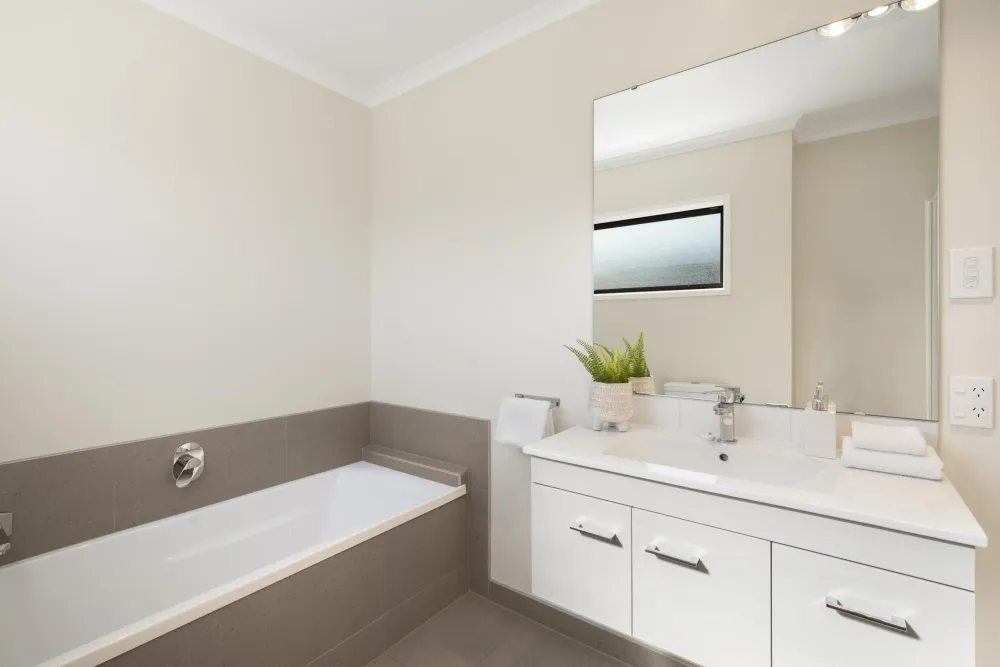 Photos of 63 Buckley Avenue