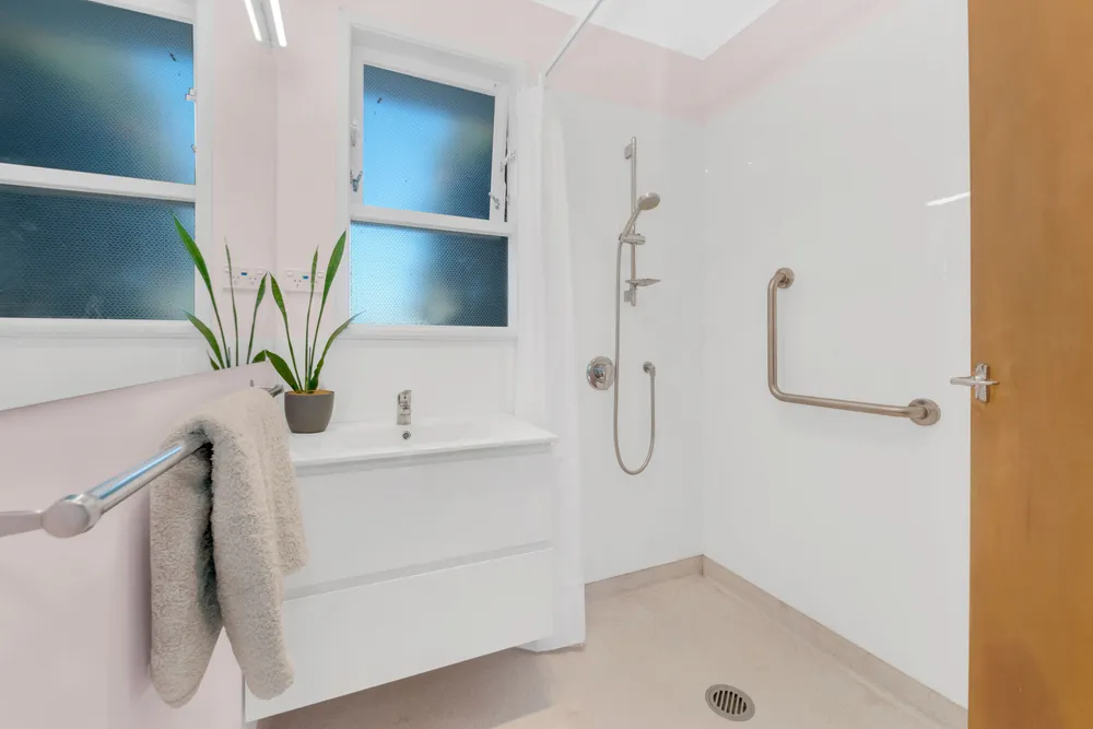 Photos of 10 Studfall Street