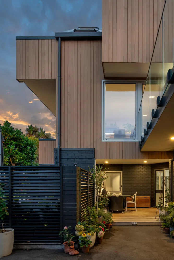 Photos of 102A Esplanade