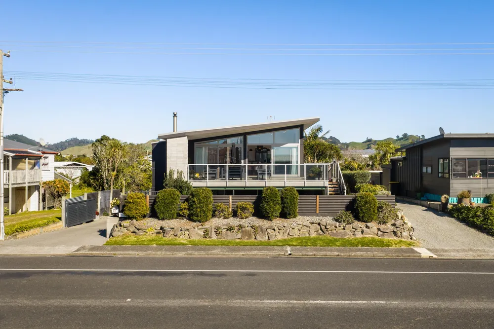 Photos of 20 Seaforth Road