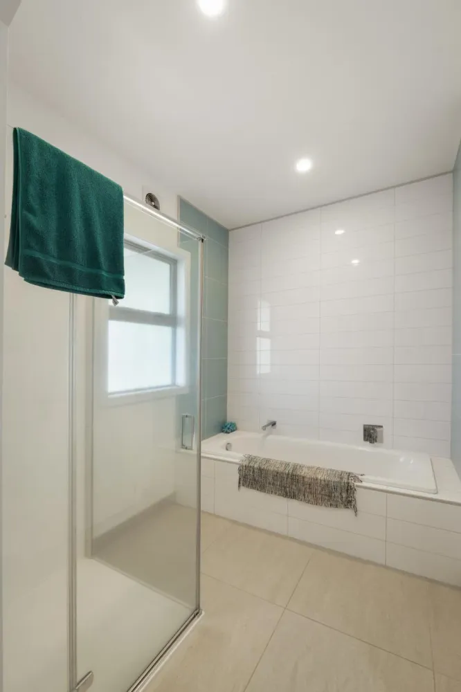 Photos of 20 Seaforth Road