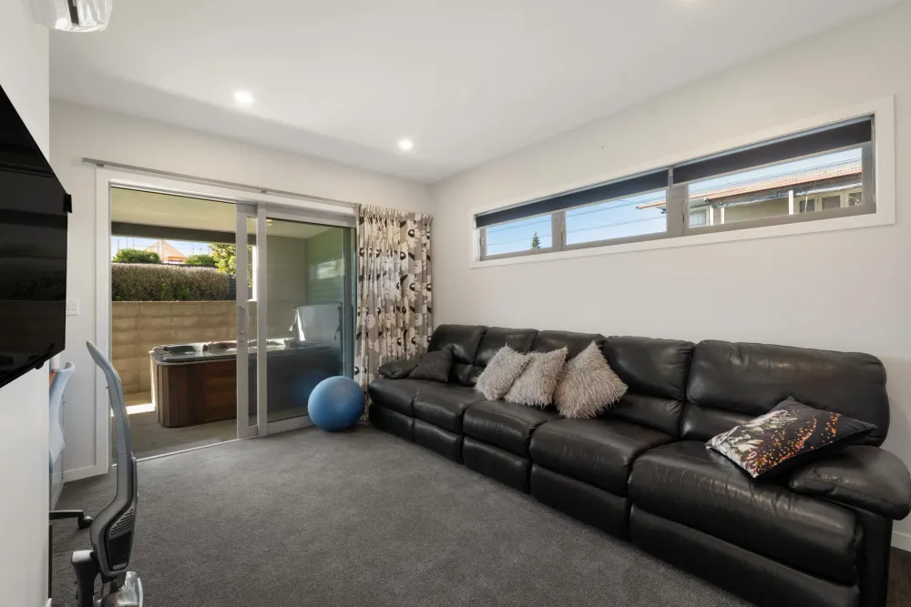 Photos of 20 Seaforth Road