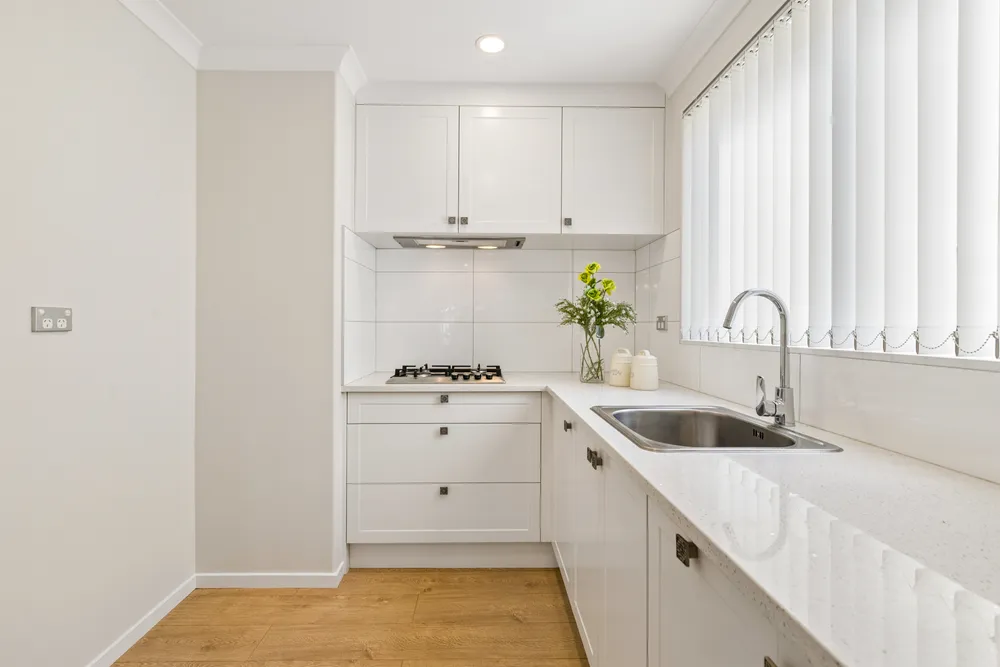 Photos of 11 Calcite Avenue