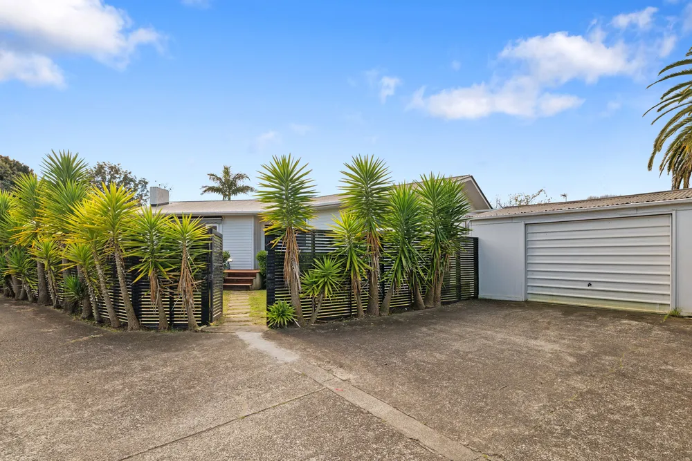 Photos of 1/30 Imrie Avenue