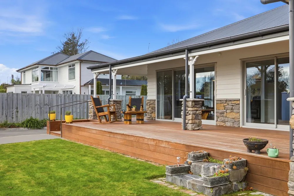 Photos of 89 Cashmere Road